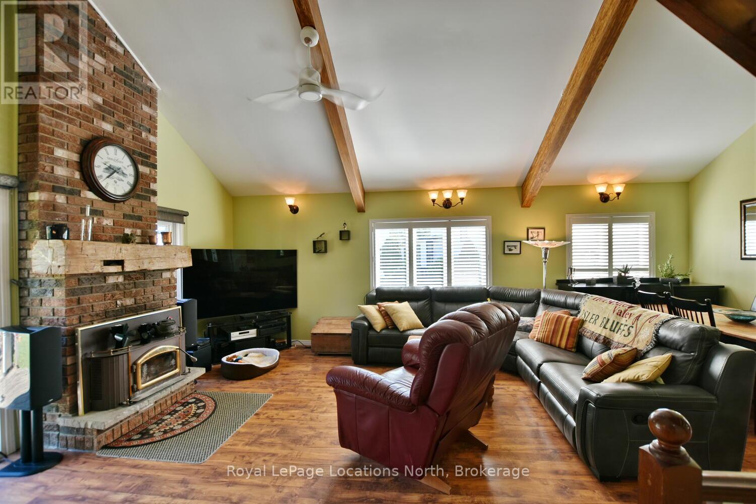 154 Carmichael Crescent, Blue Mountains, Ontario  L9Y 0R3 - Photo 11 - X12361722