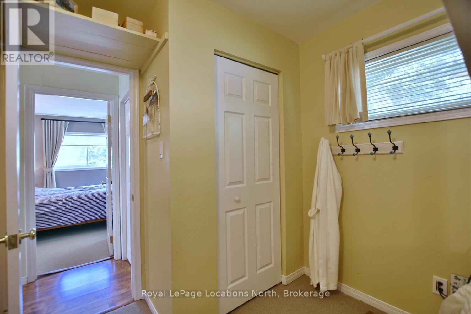 154 Carmichael Crescent, Blue Mountains, Ontario  L9Y 0R3 - Photo 29 - X12361722