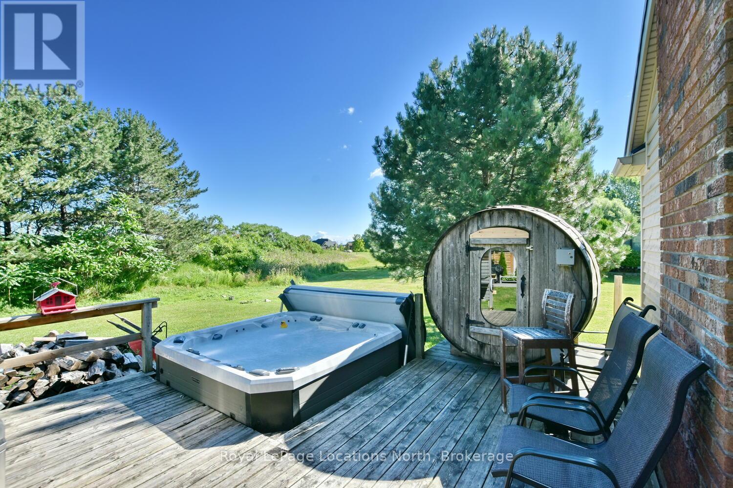 154 Carmichael Crescent, Blue Mountains, Ontario  L9Y 0R3 - Photo 43 - X12361722