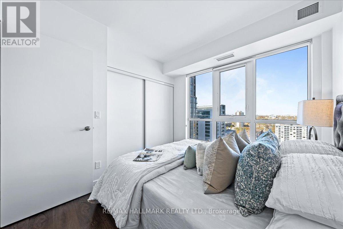 1811 - 501 St Clair Avenue W, Toronto (Casa Loma), Ontario  M5P 0A2 - Photo 8 - C12361718
