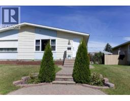 46 Wells Street West Park, Red Deer, Ca