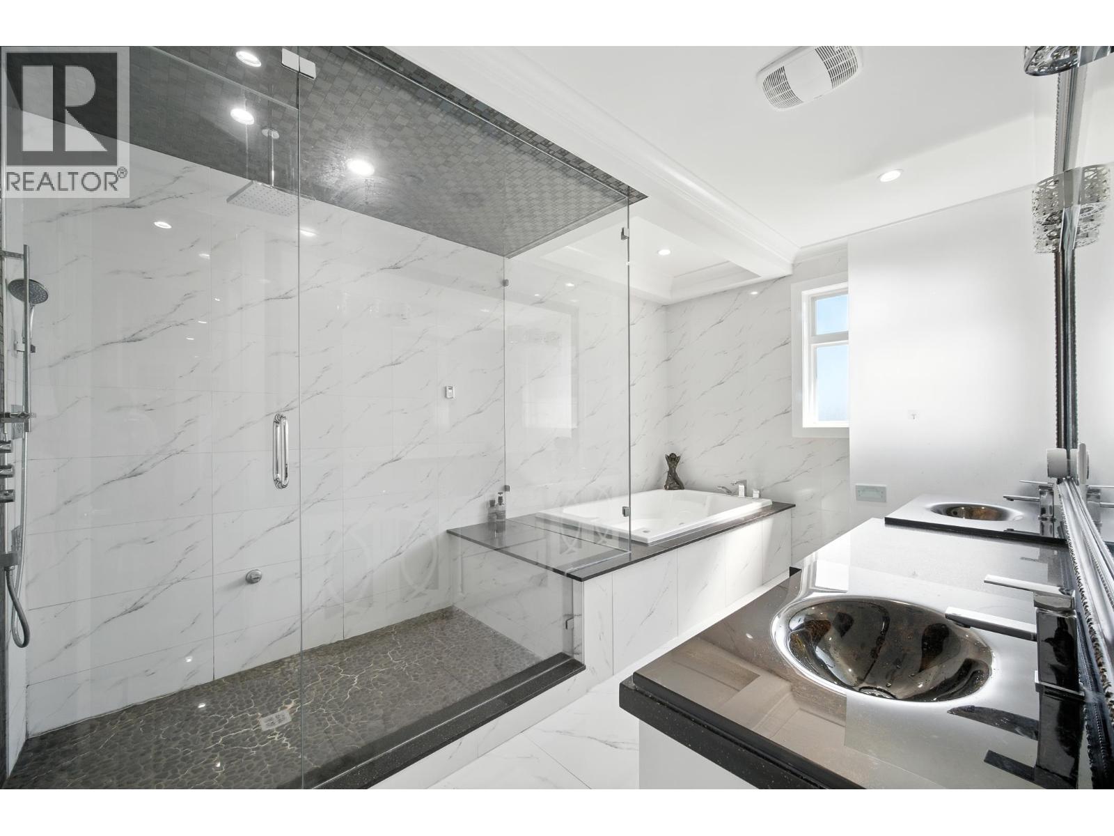 8600 Leslie Road, Richmond, British Columbia  V6X 2V7 - Photo 26 - R3039813