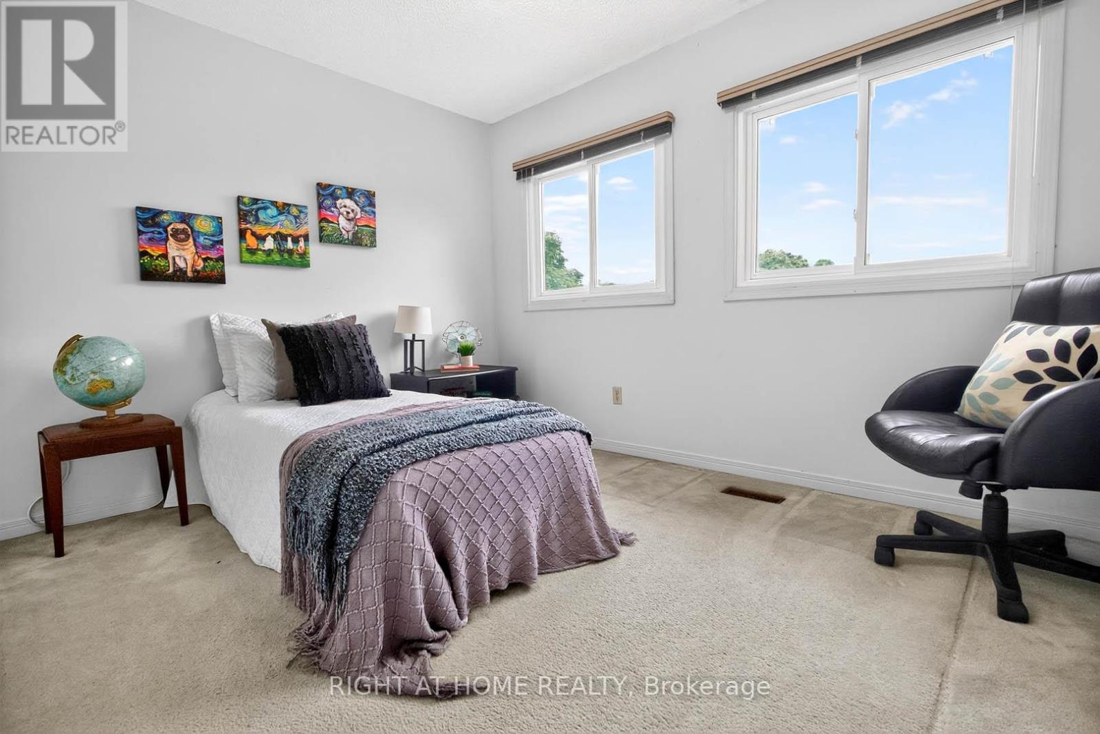 1084 Grandeur Crescent, Oakville, Ontario  L6H 4B4 - Photo 25 - W12361732
