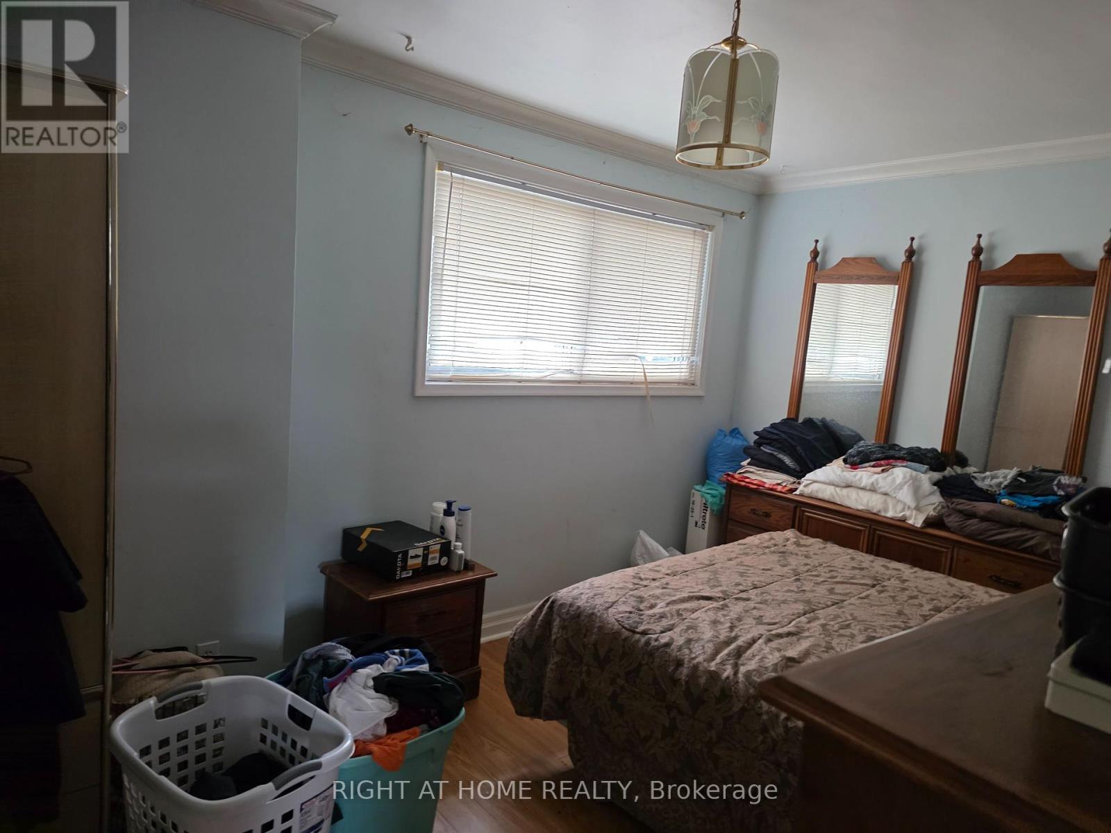220 Livingston Road, Toronto, Ontario  M1E 1L7 - Photo 11 - E12361736