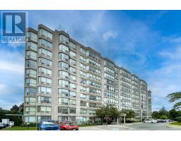 #302 - 175 Cedar Avenue, Richmond Hill (Harding), Ca