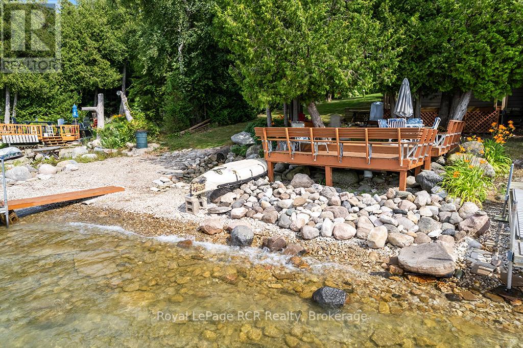 183 Lakeshore Road, Georgian Bluffs, Ontario  N0H 2T0 - Photo 41 - X12184084