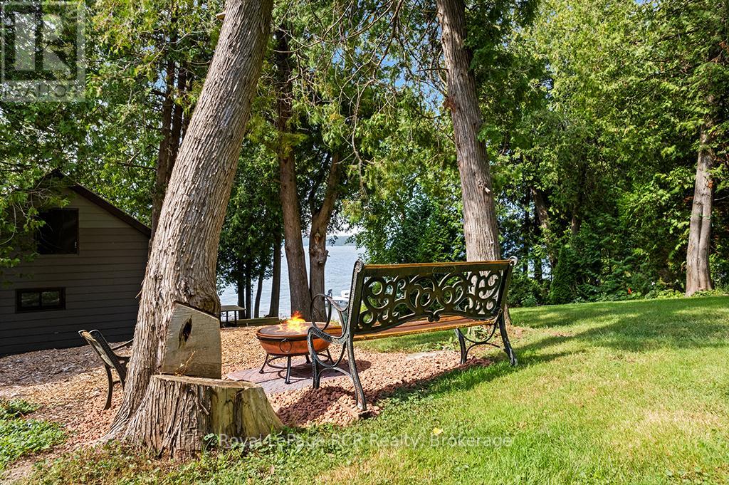 183 Lakeshore Road, Georgian Bluffs, Ontario  N0H 2T0 - Photo 45 - X12184084
