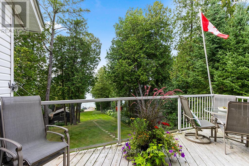 183 Lakeshore Road, Georgian Bluffs, Ontario  N0H 2T0 - Photo 7 - X12184084