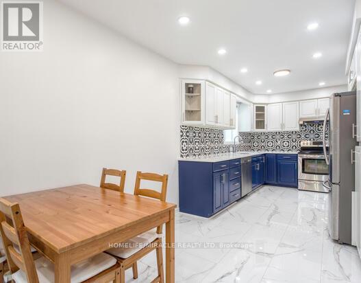 550 Penny Lane, Waterloo, Ontario  N2T 2L3 - Photo 17 - X12361741