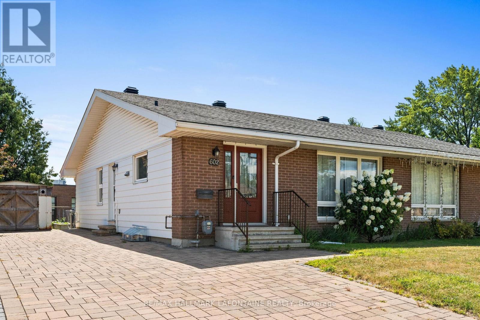 Property at 602 EASTVALE DRIVE image 3