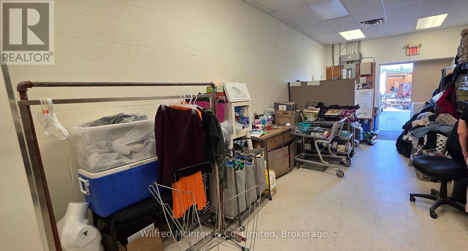 148 Main Street W, North Perth, Ontario  N4W 1A1 - Photo 7 - X12361743