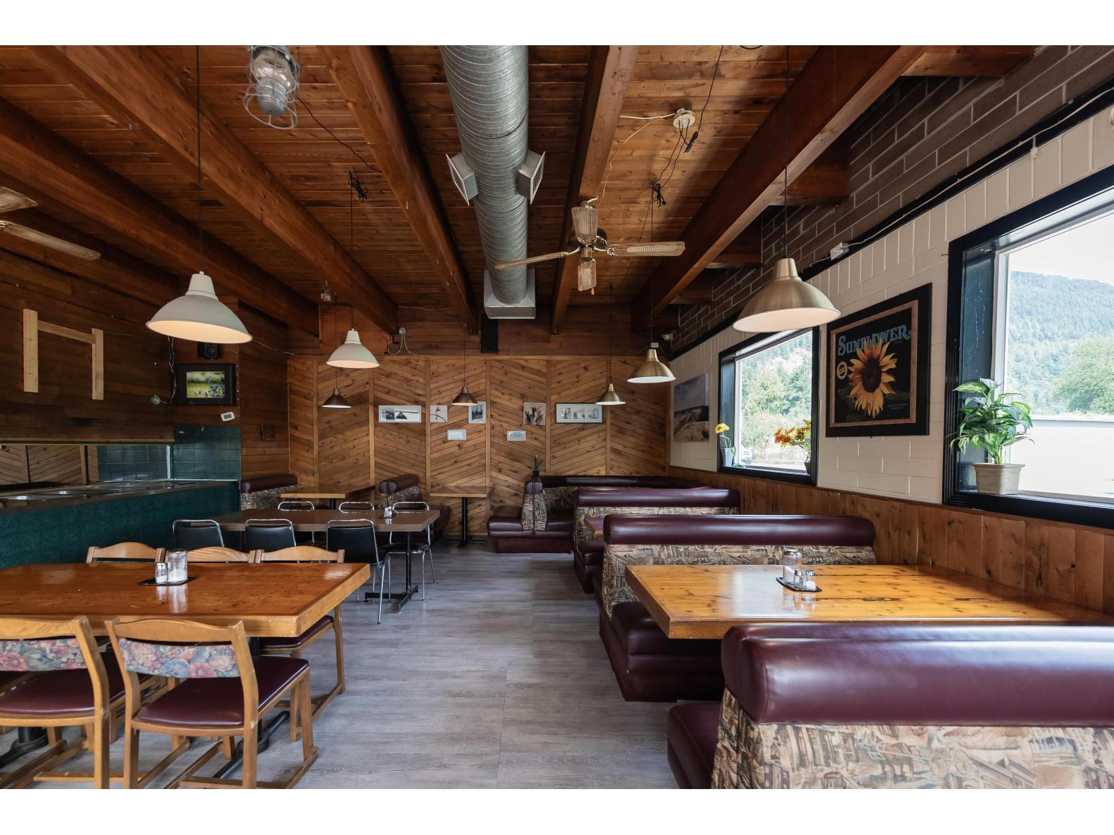 37165 Lougheed Highway, Mission, British Columbia  V0M 1G0 - Photo 4 - C8071170