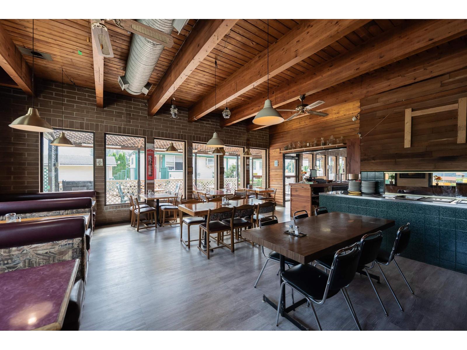 37165 Lougheed Highway, Mission, British Columbia  V0M 1G0 - Photo 2 - C8071170