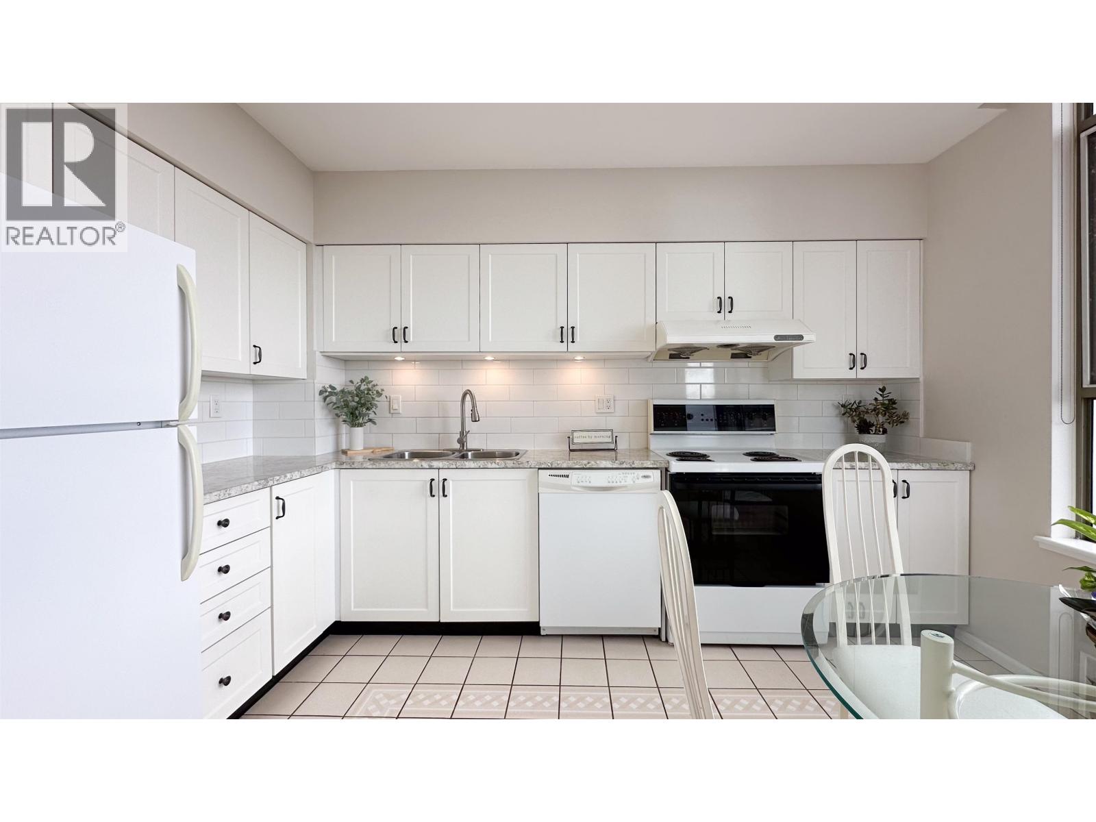 2306 5885 Olive Avenue, Burnaby, British Columbia  V5H 4N8 - Photo 12 - R3021290