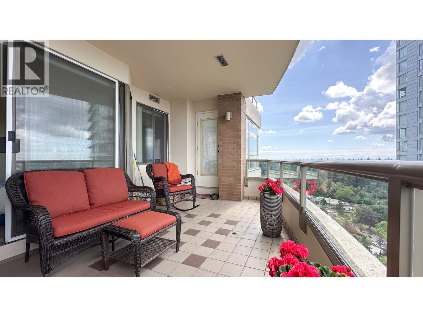2306 5885 Olive Avenue, Burnaby, British Columbia  V5H 4N8 - Photo 6 - R3021290