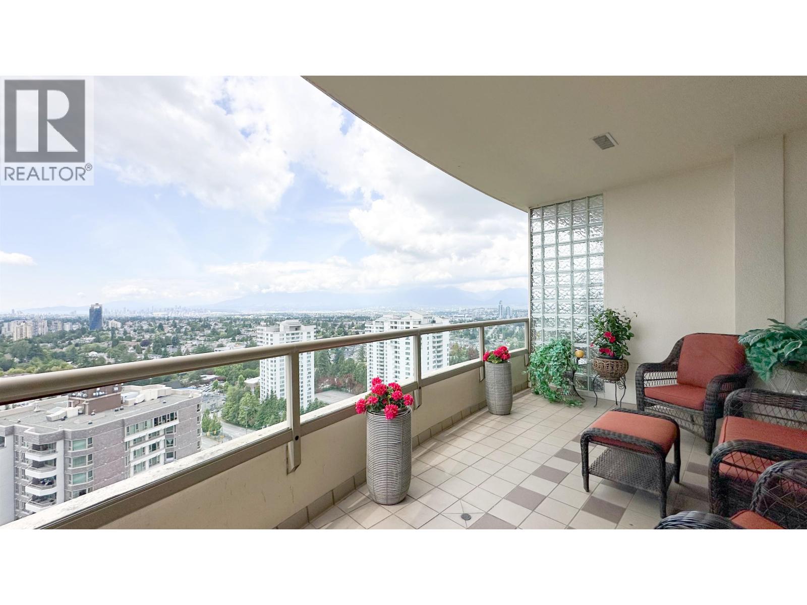 2306 5885 Olive Avenue, Burnaby, British Columbia  V5H 4N8 - Photo 8 - R3021290