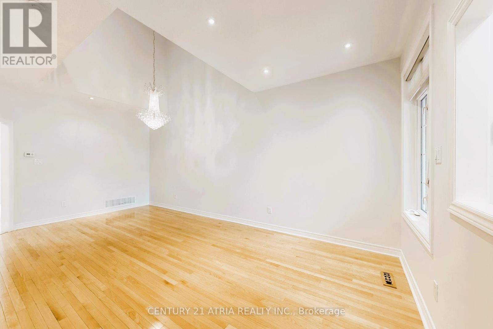 263 Kimono Crescent, Richmond Hill, Ontario  L4S 1X5 - Photo 4 - N12357457