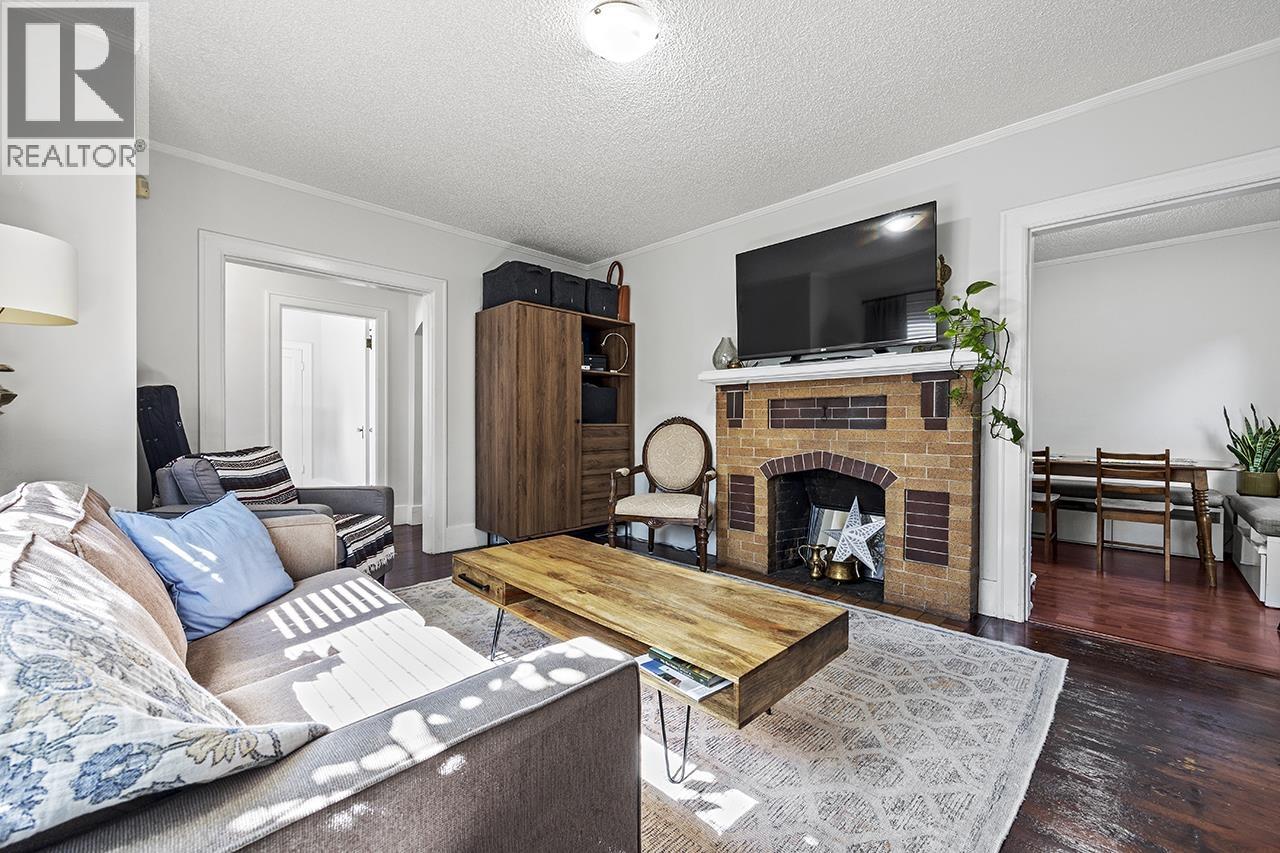 815 Eighth Avenue, New Westminster, British Columbia  V3M 2R4 - Photo 4 - R3038942
