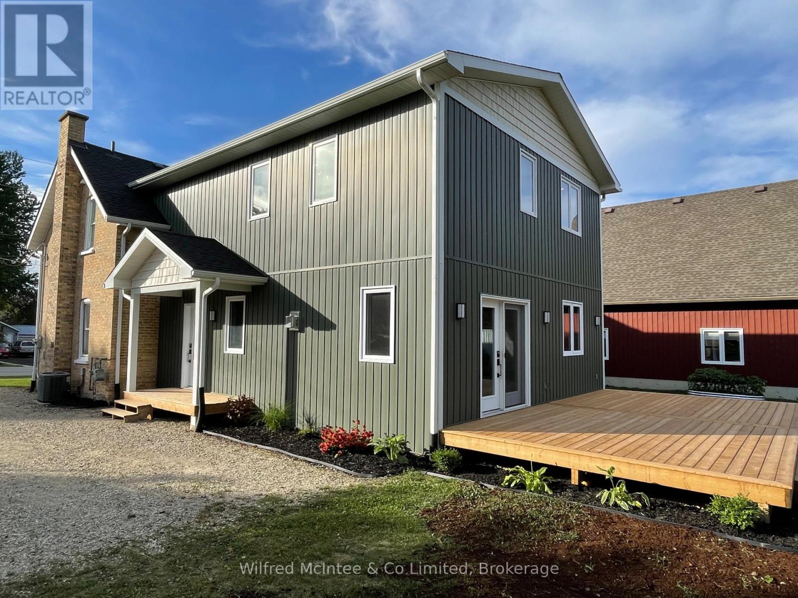 49 Absalom Street W, South Bruce, Ontario  N0G 2J0 - Photo 7 - X12361778