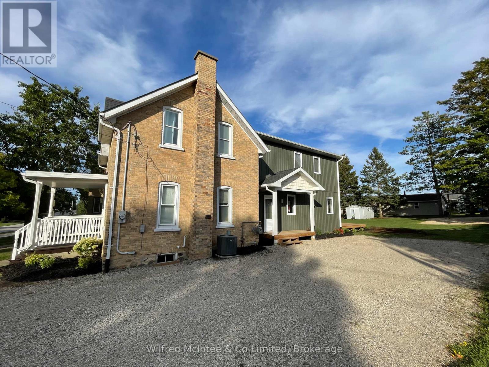 49 Absalom Street W, South Bruce, Ontario  N0G 2J0 - Photo 8 - X12361778