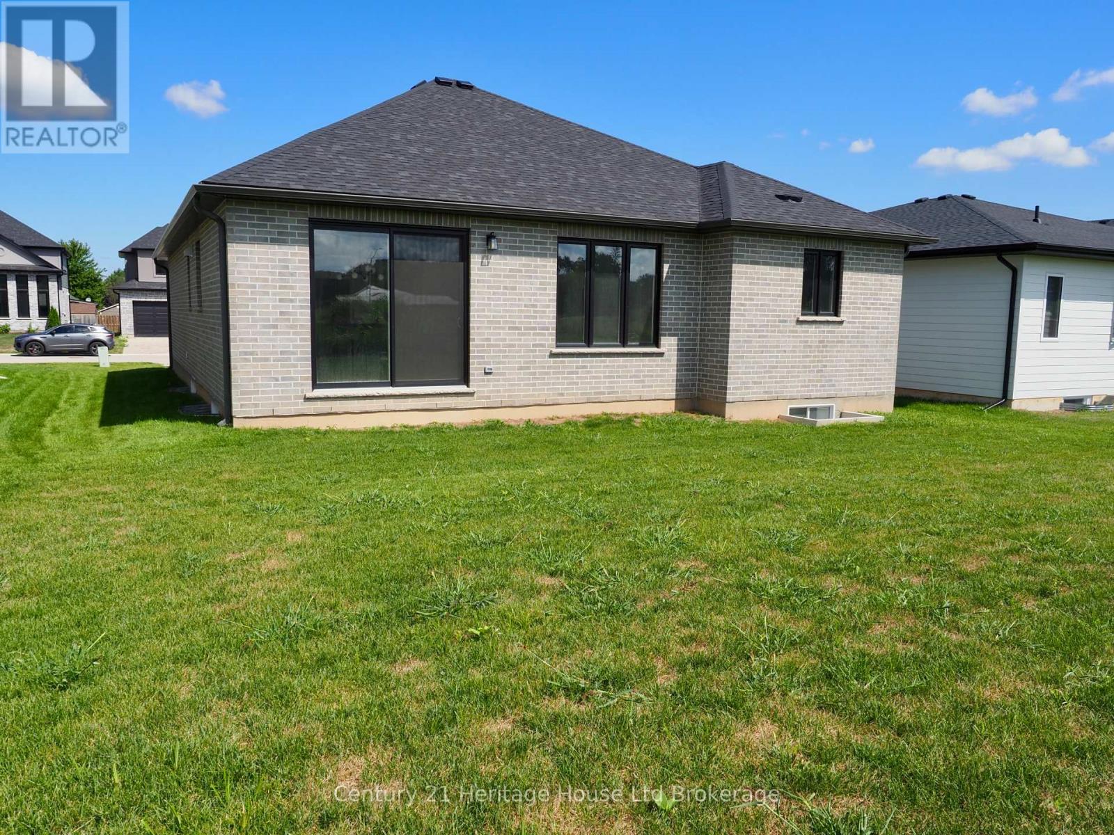 9 Sycamore Drive, Tillsonburg, Ontario  N4G 5S3 - Photo 28 - X10745150