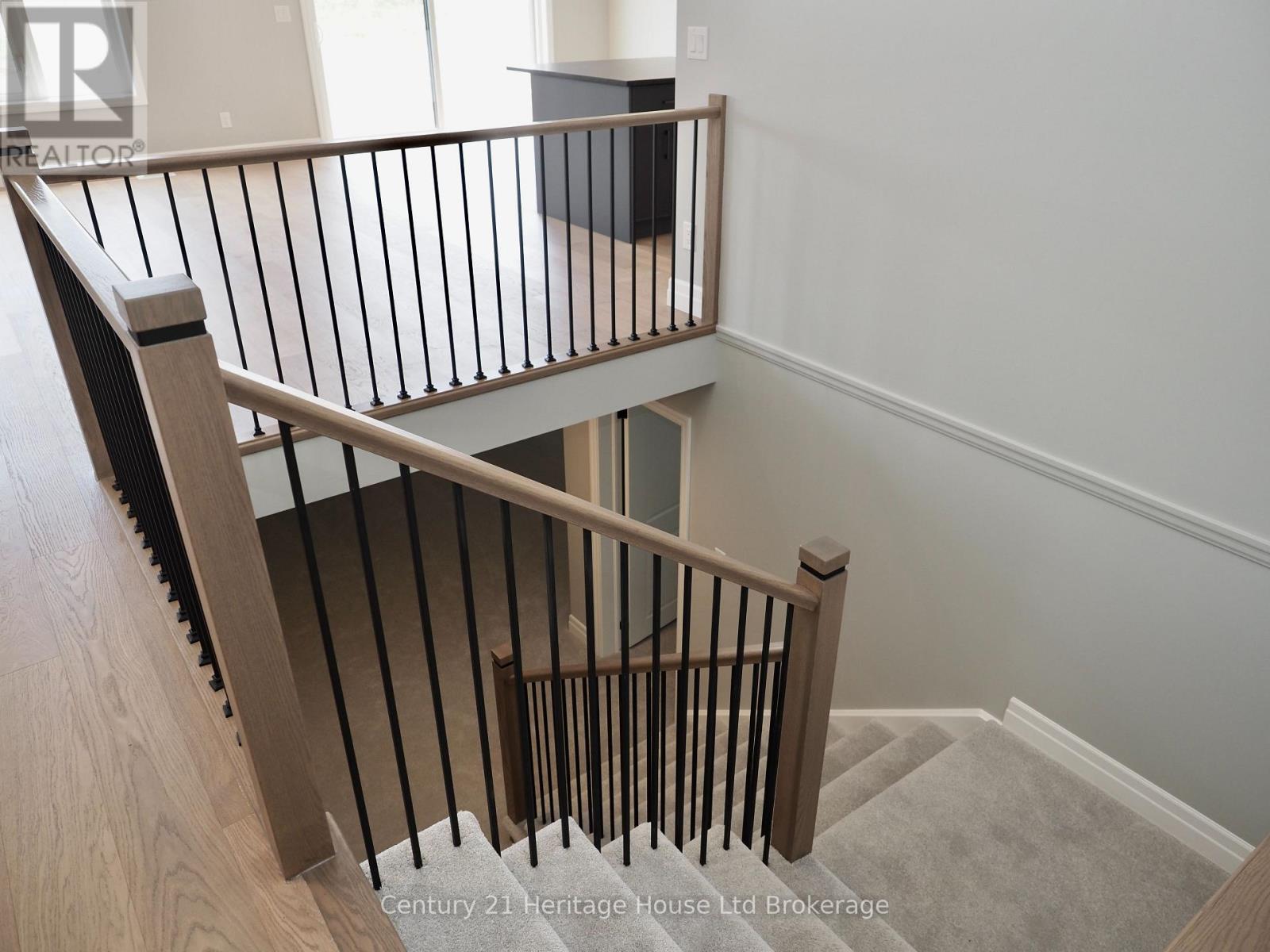 9 Sycamore Drive, Tillsonburg, Ontario  N4G 5S3 - Photo 9 - X10745150