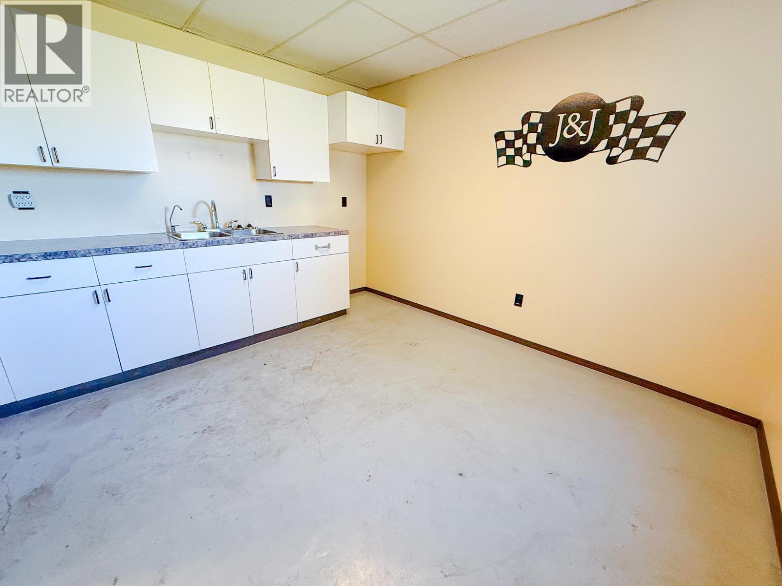 301 115 Avenue, Dawson Creek, British Columbia  V1G 4T9 - Photo 9 - 10360217