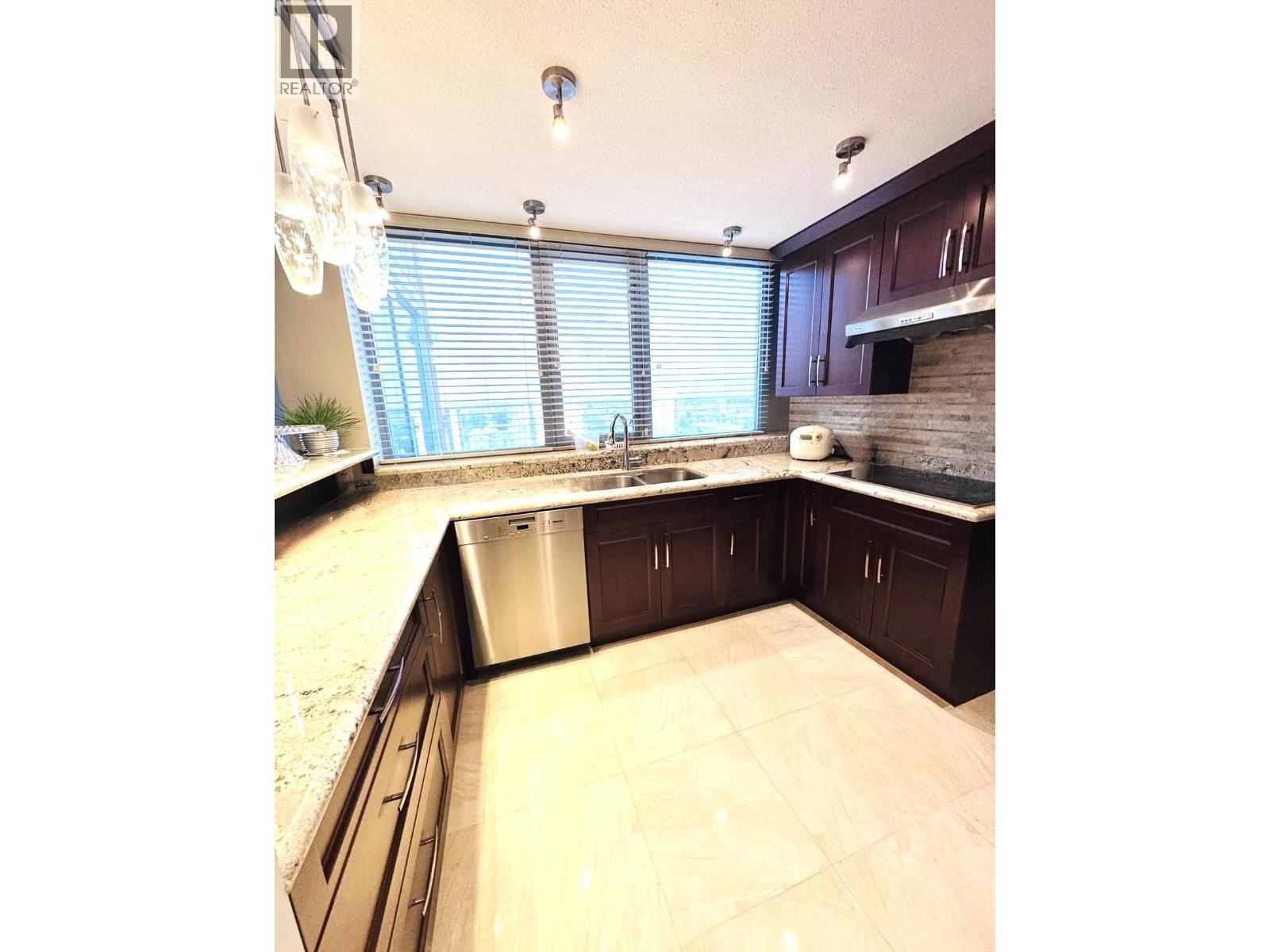 Ph3 6733 Buswell Street, Richmond, British Columbia  V6Y 0E3 - Photo 6 - R3034710