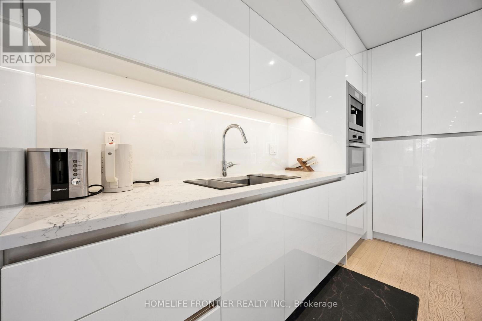 401 - 6 Jackes Avenue, Toronto, Ontario  M4T 0A5 - Photo 13 - C12361531