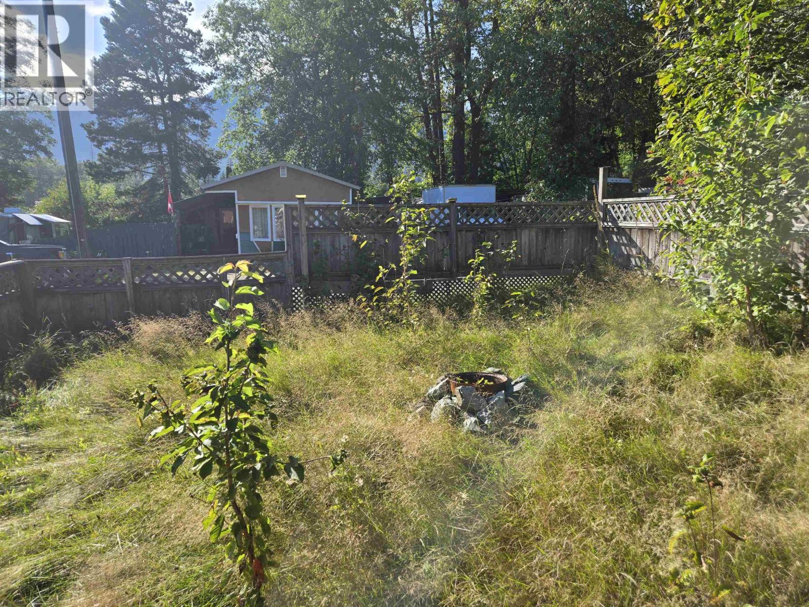 29 584 W Columbia Avenue, Kitimat, British Columbia  V8C 1V3 - Photo 3 - R3039481