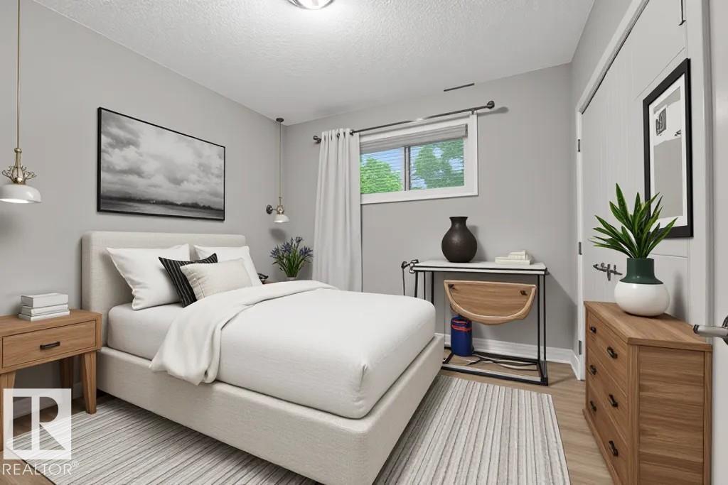 Property at 10806 72 AV NW image 5