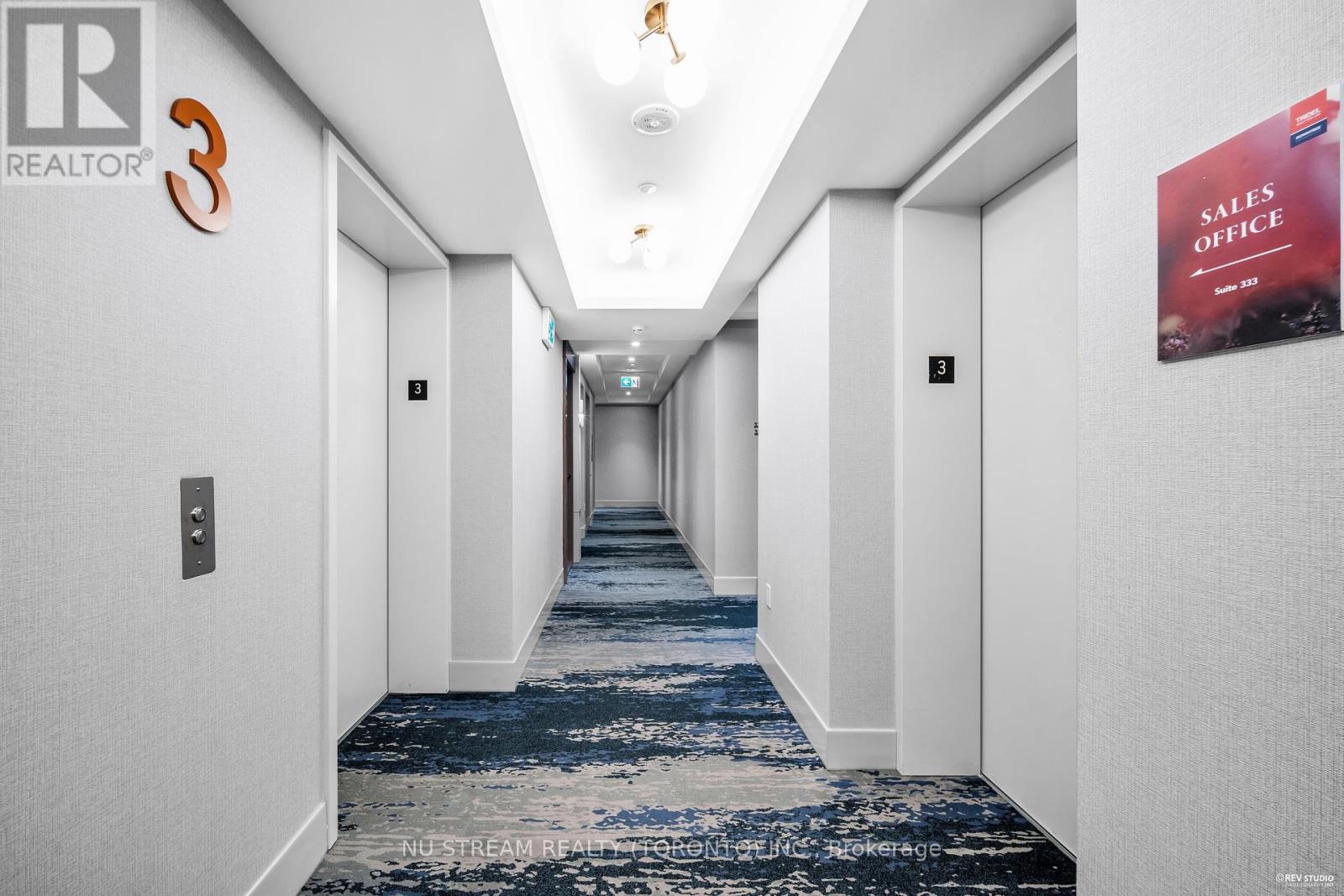 330 - 20 Inn On The Park Drive, Toronto, Ontario  M3C 0P8 - Photo 6 - C12361809