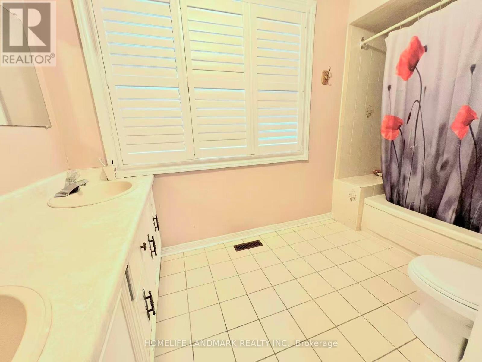 327 Goldhawk Trail, Toronto, Ontario  M1V 4H2 - Photo 23 - E12361829