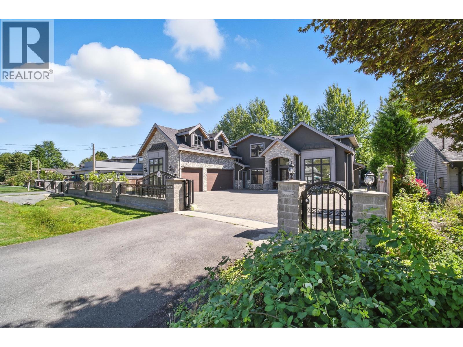 8600 LESLIE ROAD, Richmond, British Columbia