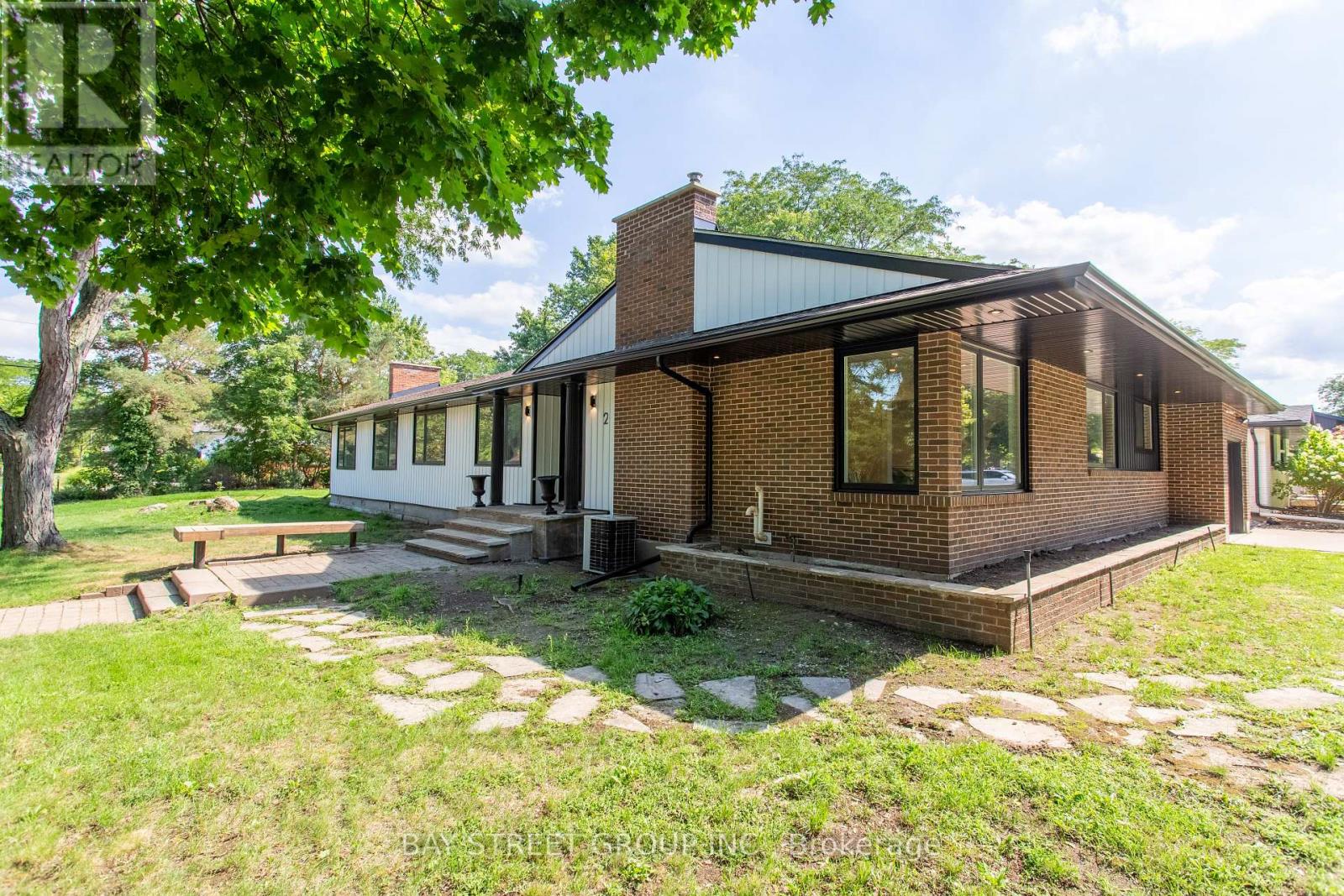 Property at 2 PARKLANE CRESCENT S image 1