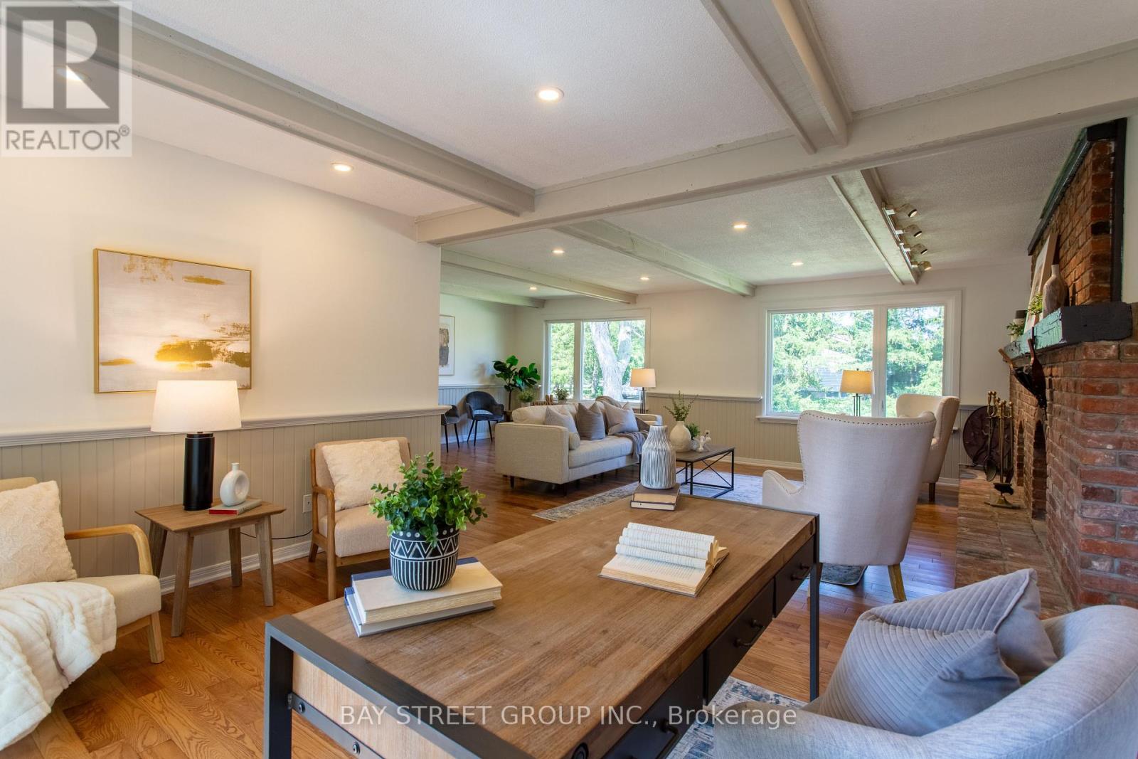 2 Parklane Crescent, St. Catharines (Glendale/glenridge), Ontario  L2T 3V1 - Photo 23 - X12361808