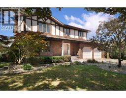 294 Hyde Park