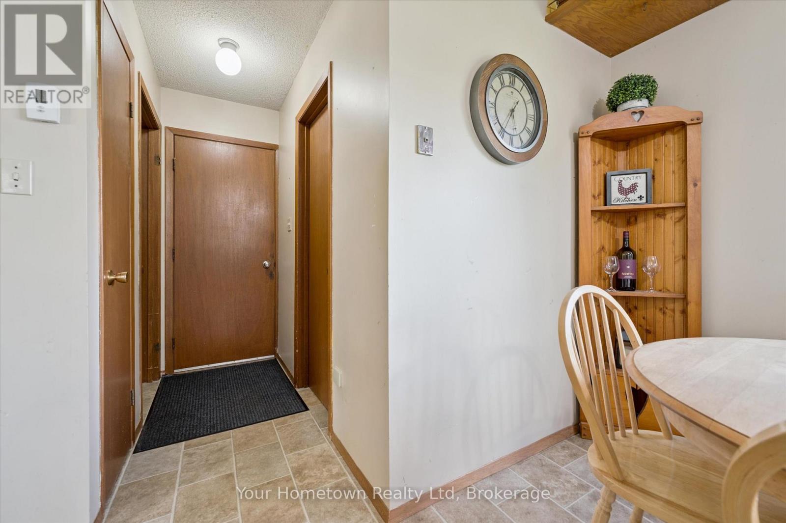 665 Raglan Street, Minto, Ontario  N0G 2P0 - Photo 17 - X12361845