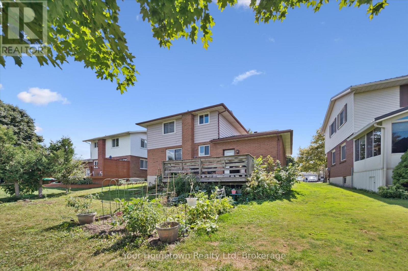 665 Raglan Street, Minto, Ontario  N0G 2P0 - Photo 33 - X12361845
