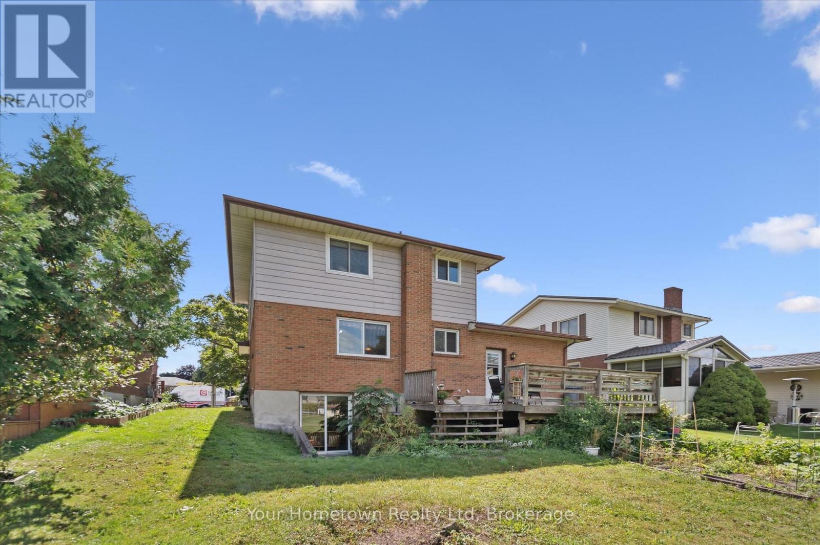 665 Raglan Street, Minto, Ontario  N0G 2P0 - Photo 34 - X12361845