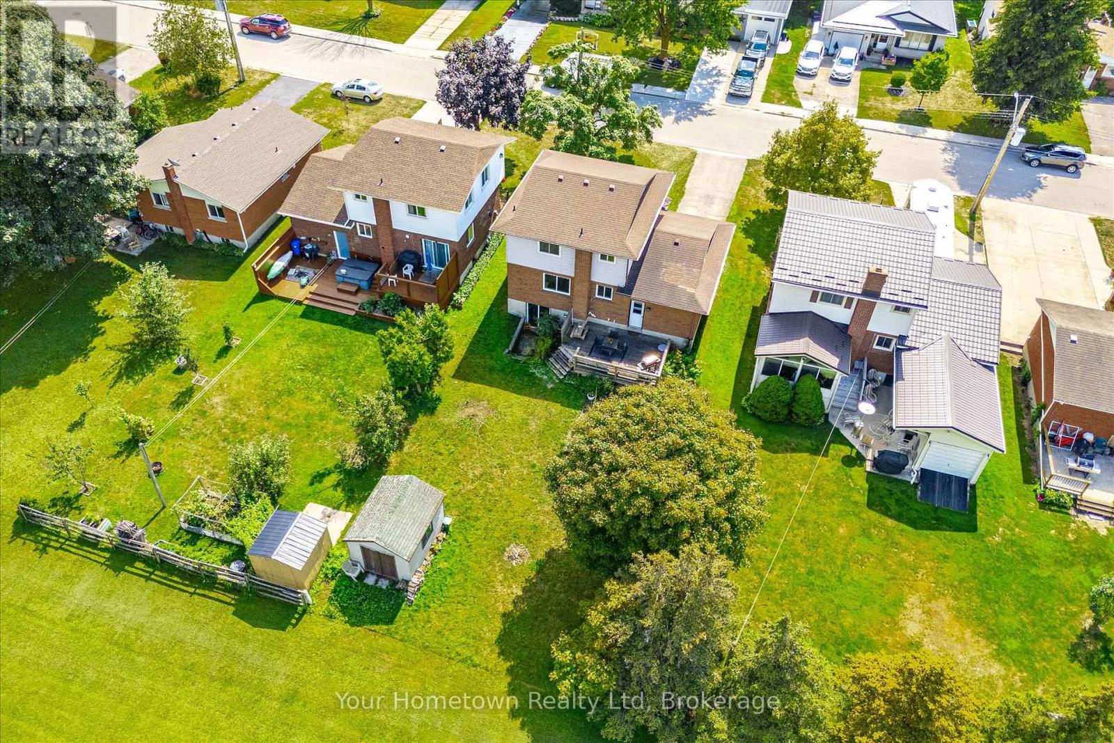 665 Raglan Street, Minto, Ontario  N0G 2P0 - Photo 45 - X12361845