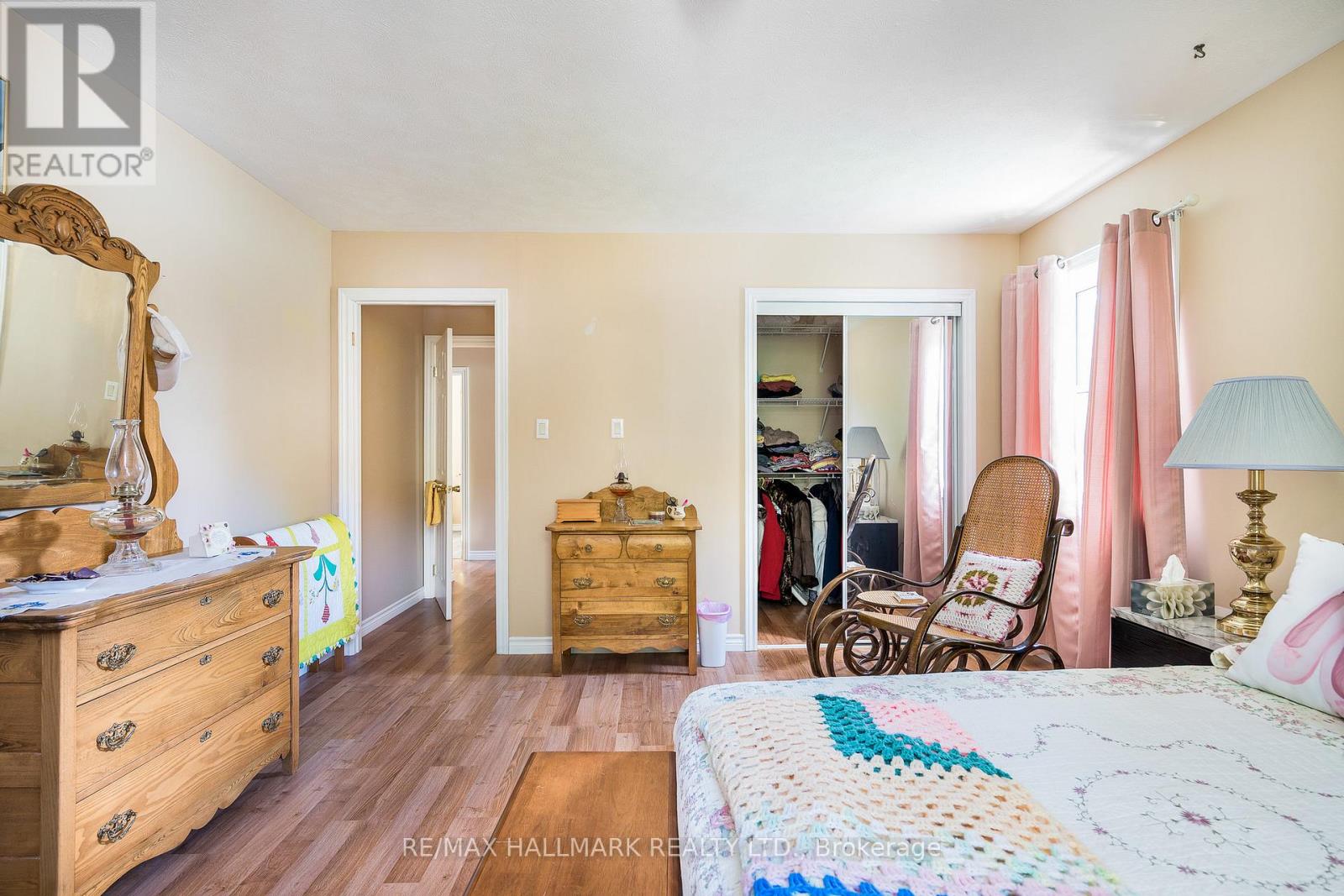 356 Green Street, Saugeen Shores, Ontario  N0H 2C0 - Photo 21 - X12361836