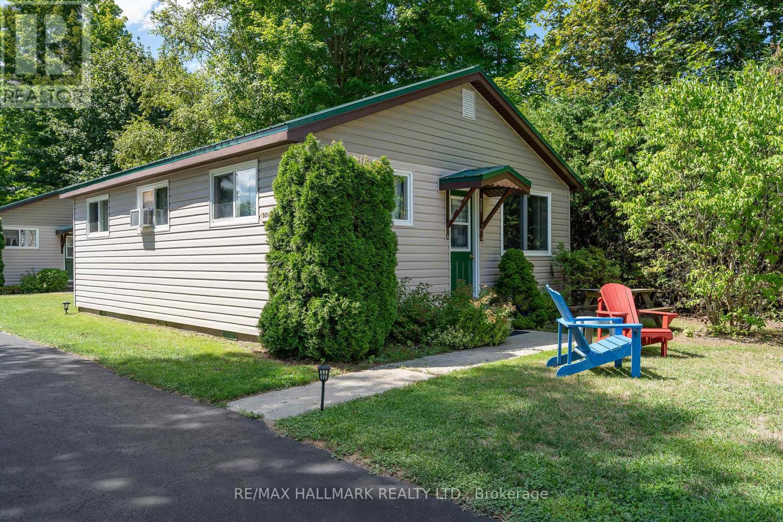 356 Green Street, Saugeen Shores, Ontario  N0H 2C0 - Photo 29 - X12361836