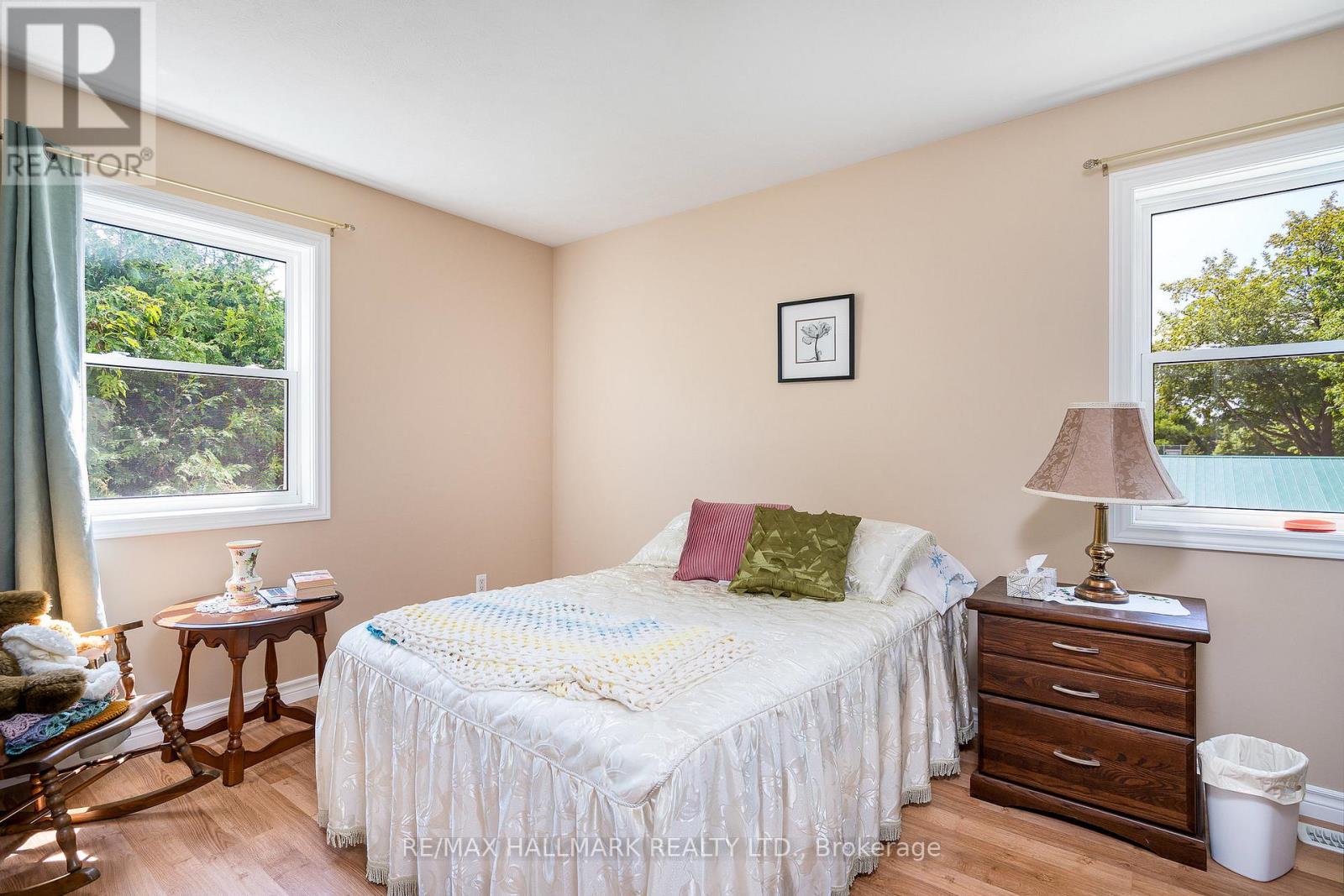 356 Green Street, Saugeen Shores, Ontario  N0H 2C0 - Photo 22 - X12361836
