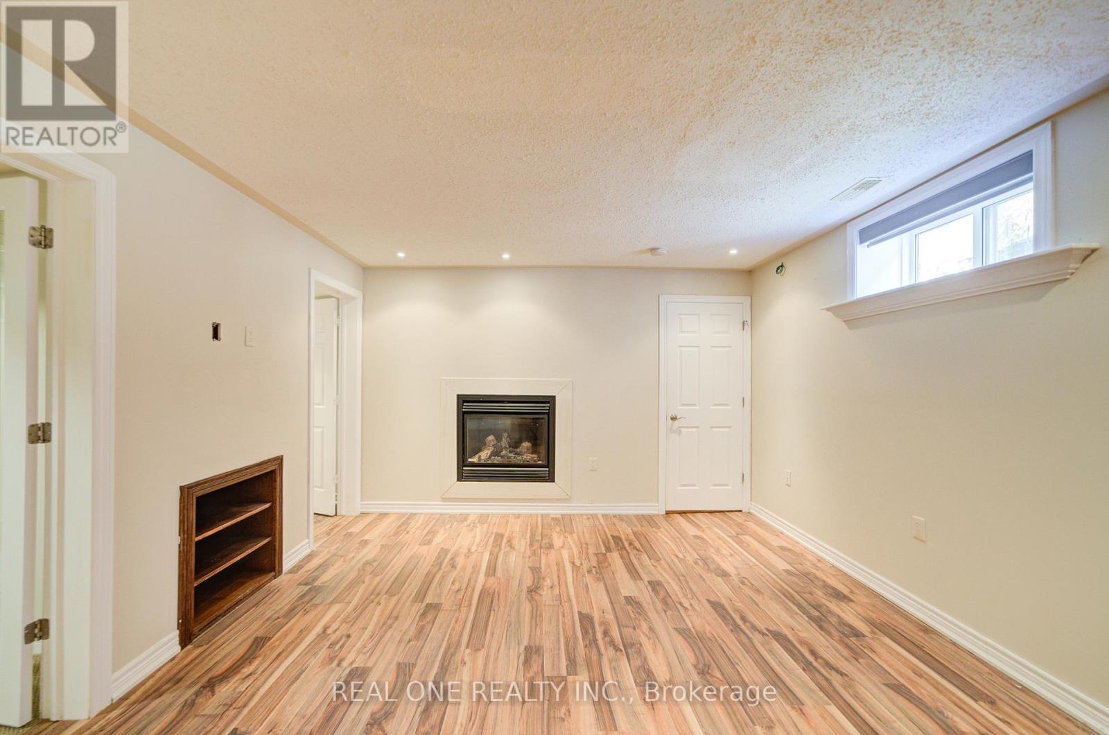 105 Milroy Drive, Peterborough North, Ontario  K9H 7T2 - Photo 29 - X12360010