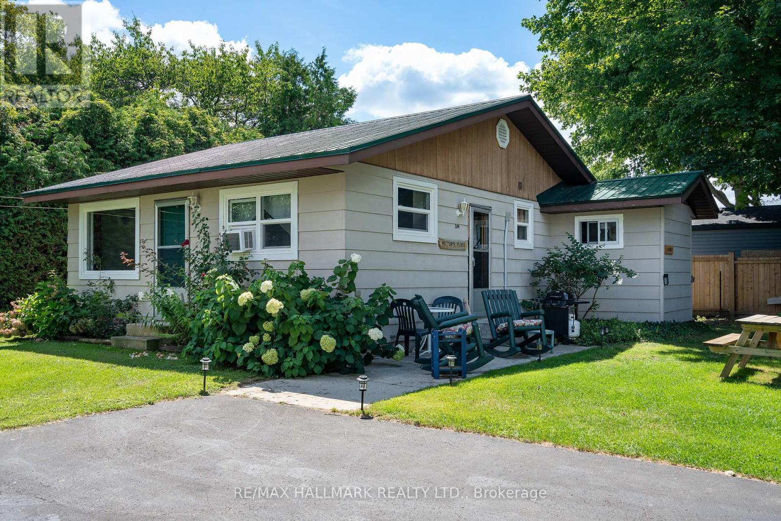 356 Green Street, Saugeen Shores, Ontario  N0H 2C0 - Photo 37 - X12361834