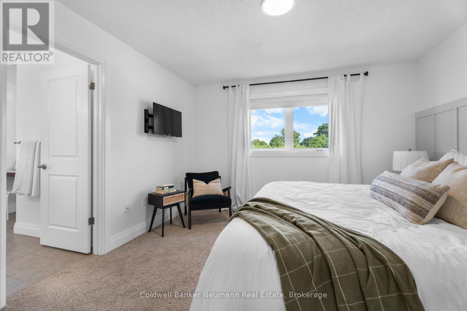 43 York Street E, Centre Wellington, Ontario  N0B 1S0 - Photo 20 - X12361891