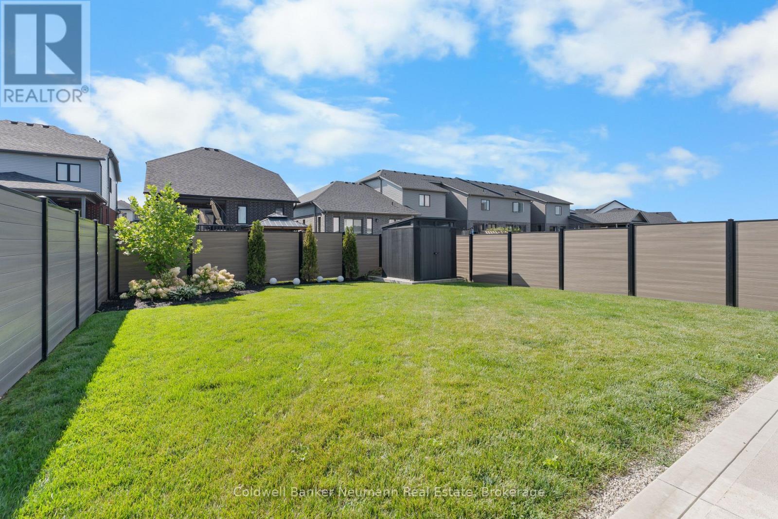 43 York Street E, Centre Wellington, Ontario  N0B 1S0 - Photo 39 - X12361891