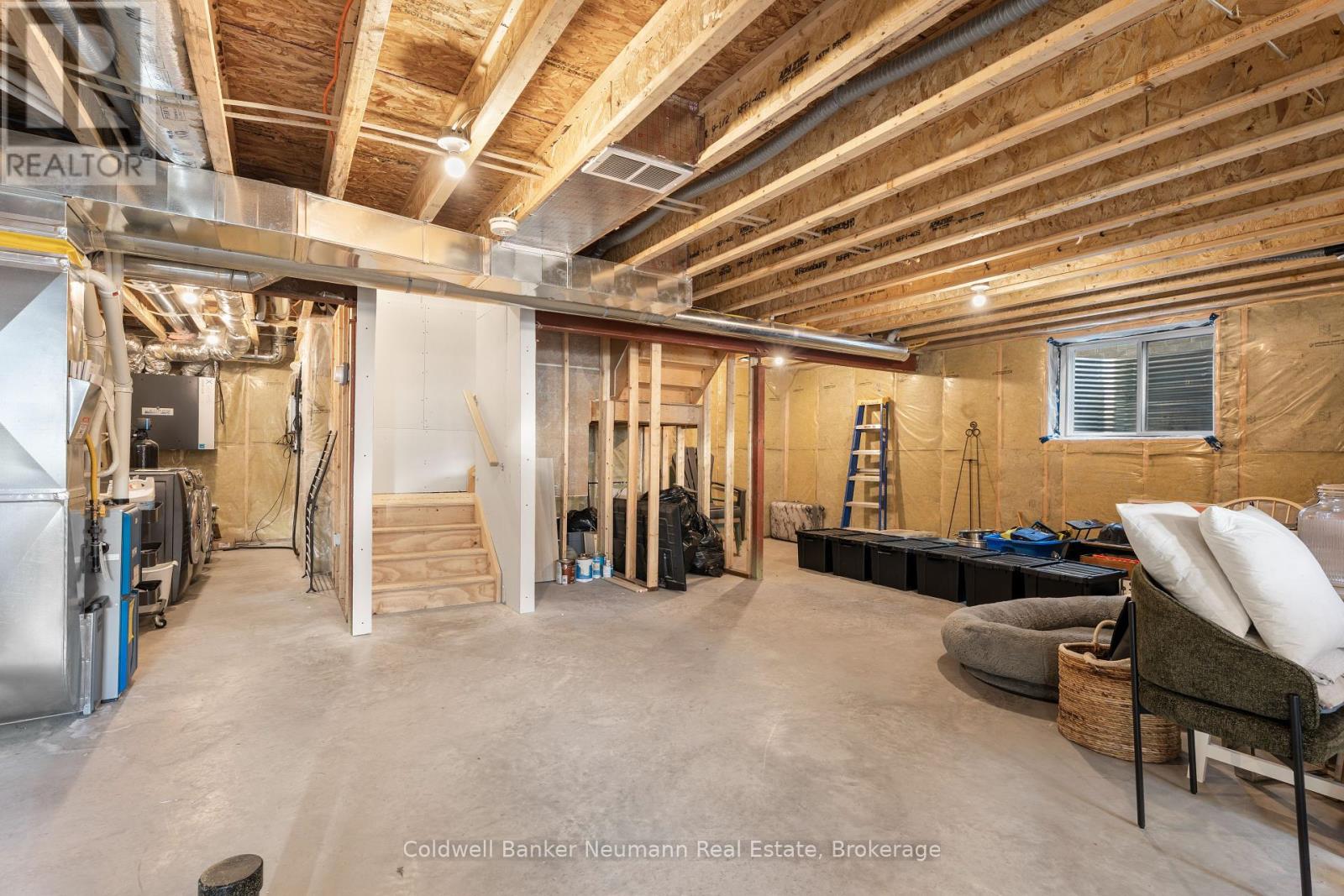 43 York Street E, Centre Wellington, Ontario  N0B 1S0 - Photo 46 - X12361891