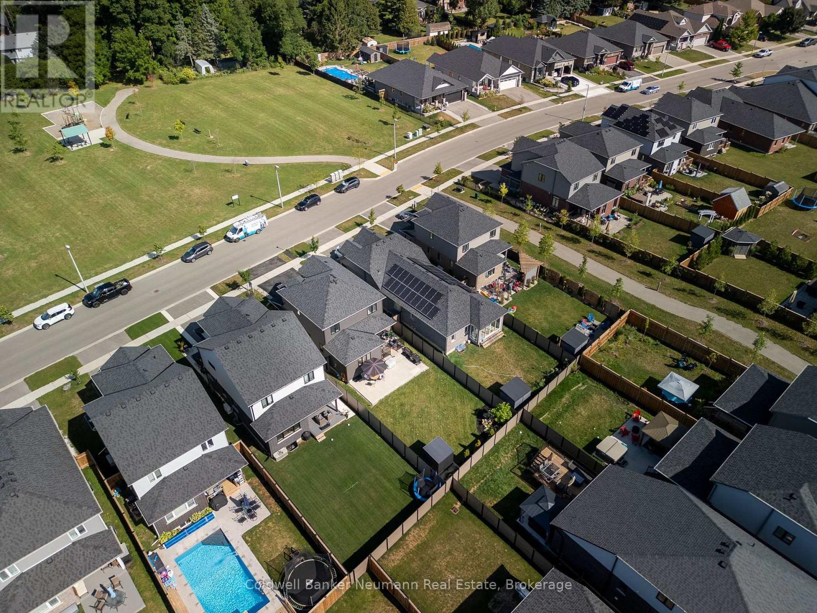 43 York Street E, Centre Wellington, Ontario  N0B 1S0 - Photo 49 - X12361891